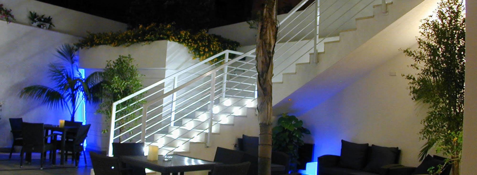 Hotel Belvir Villasimius Exterior foto