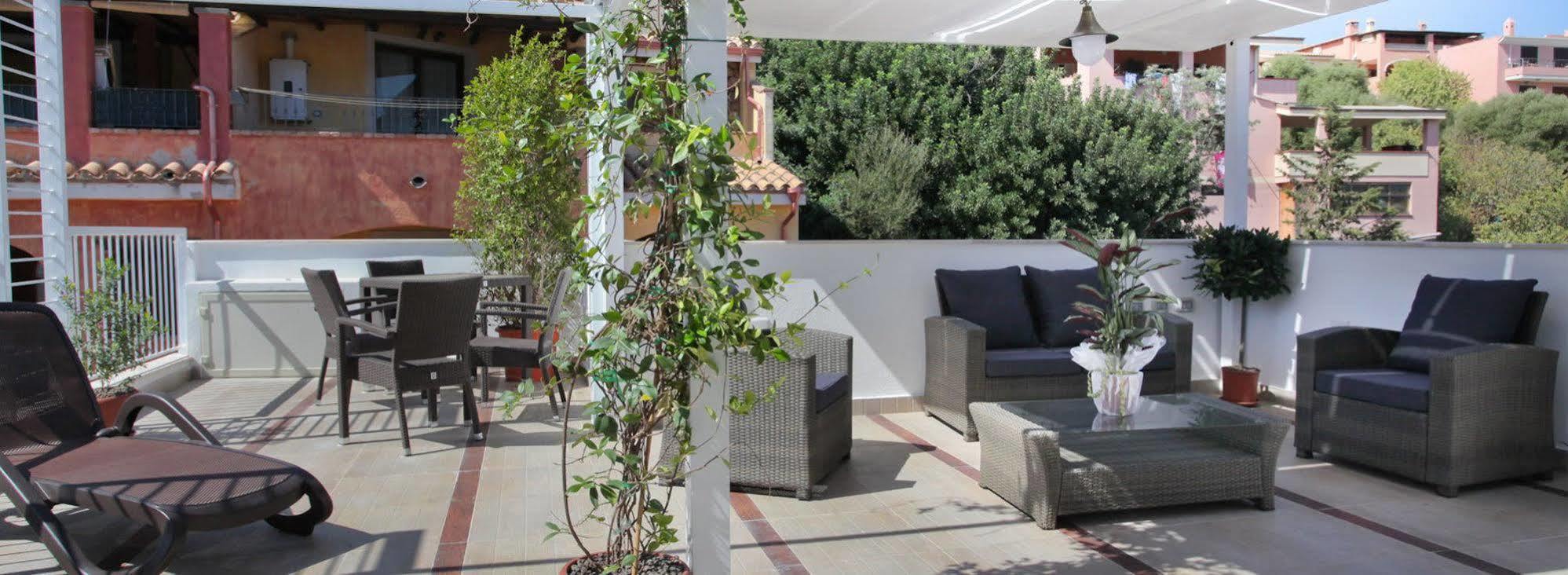 Hotel Belvir Villasimius Exterior foto